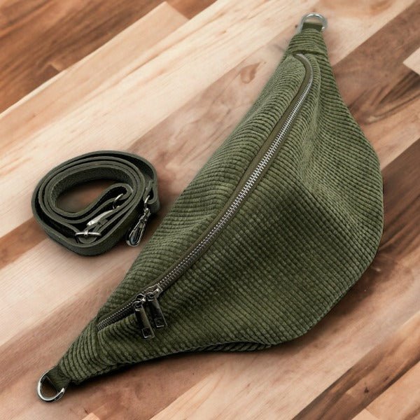 Cord Bauchtasche Khakigrün Silber – Trendecke