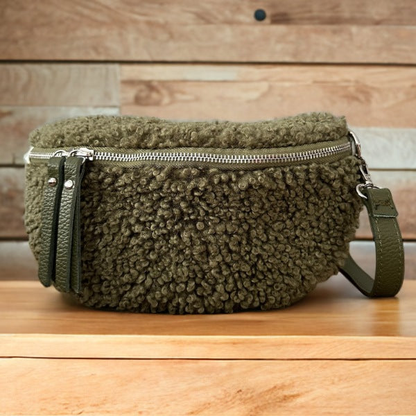 Mittlere Teddyfell Bauchtasche Khakigrün (Silberner Reißverschluss