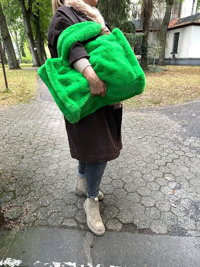 Kunstfell Tasche Grün XXL