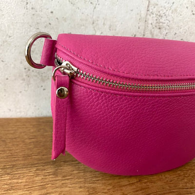 Kleine Leder Bauchtasche fuchsia für Damen silber