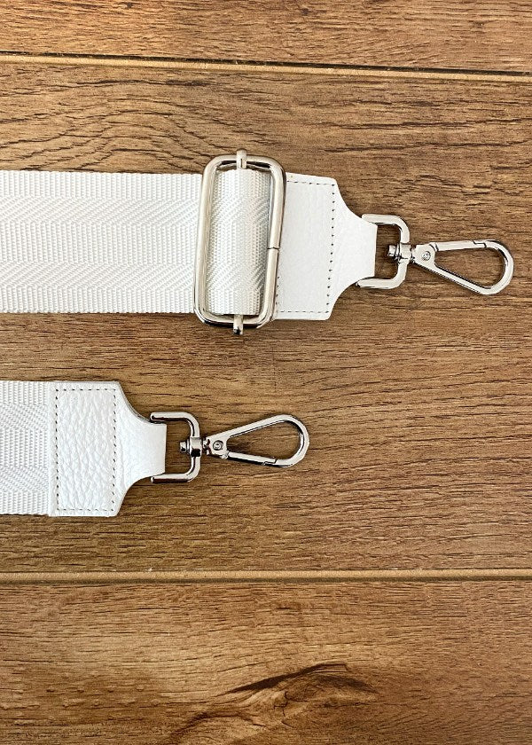 Taschenriemen breit weiß (Silberne Verschlüsse) – Trendecke