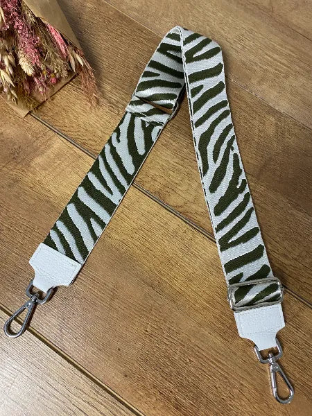 Taschenriemen breit Weiß Grün-Zebra (Silberne Verschlüsse)