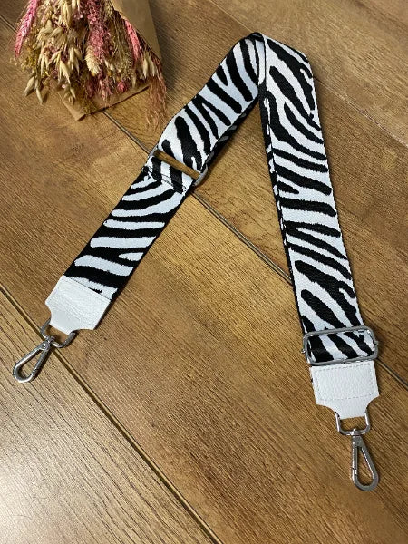 Taschenriemen breit Weiß Schwarz-Weiß-Zebra (Silberne Verschlüsse)