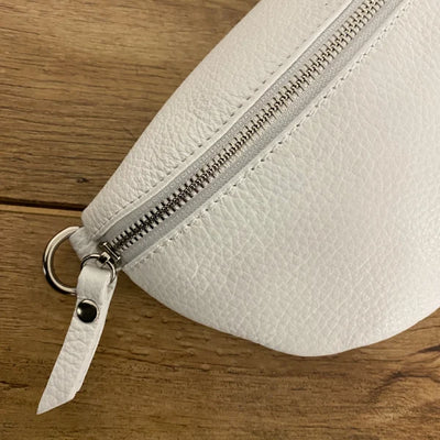 Weiße Leder Bauchtasche für Damen silber (verschiedene Größen)